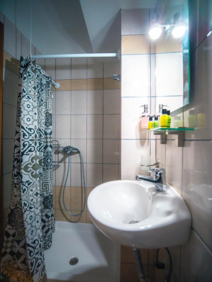 Menta Retro - Central Spot Apartments Volos Ngoại thất bức ảnh