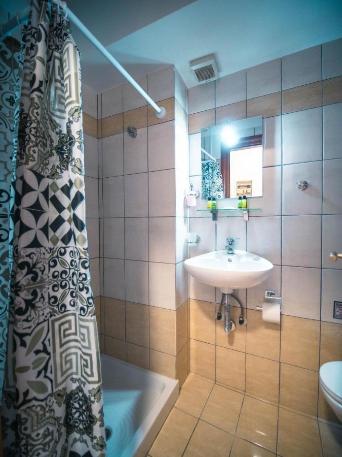 Menta Retro - Central Spot Apartments Volos Ngoại thất bức ảnh